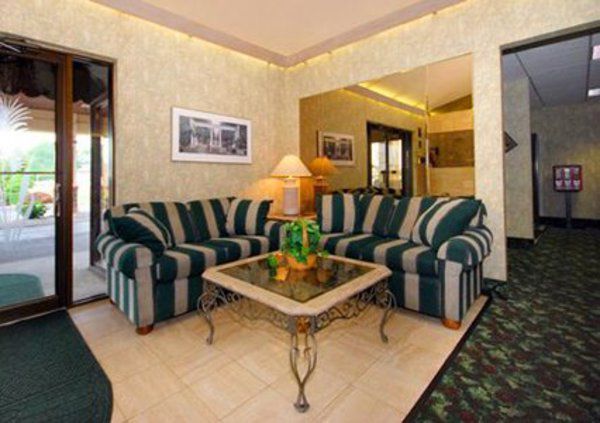 Comfort Inn East Oregon Interior photo