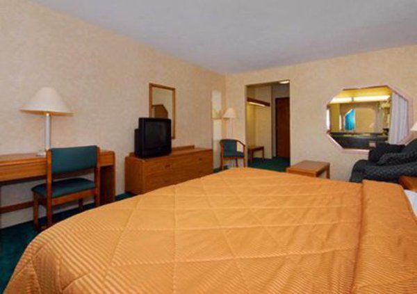 Comfort Inn East Oregon Room photo
